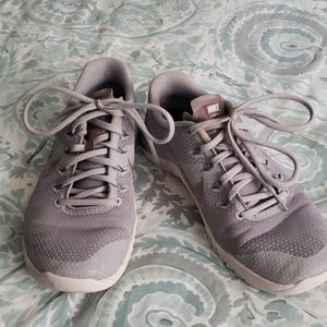 Nike metcon shoes
